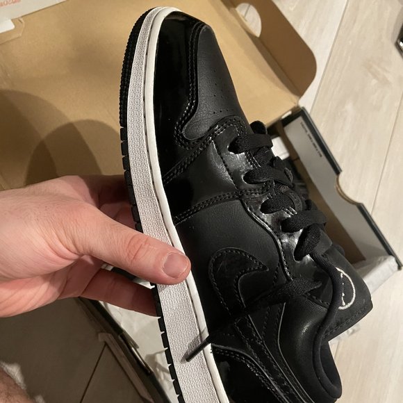 Air Jordan - Black Youth - 1 Low Se ASW (GS) - Uk 6 / cm 24.5/ 6.5Y - Picture 3 of 6